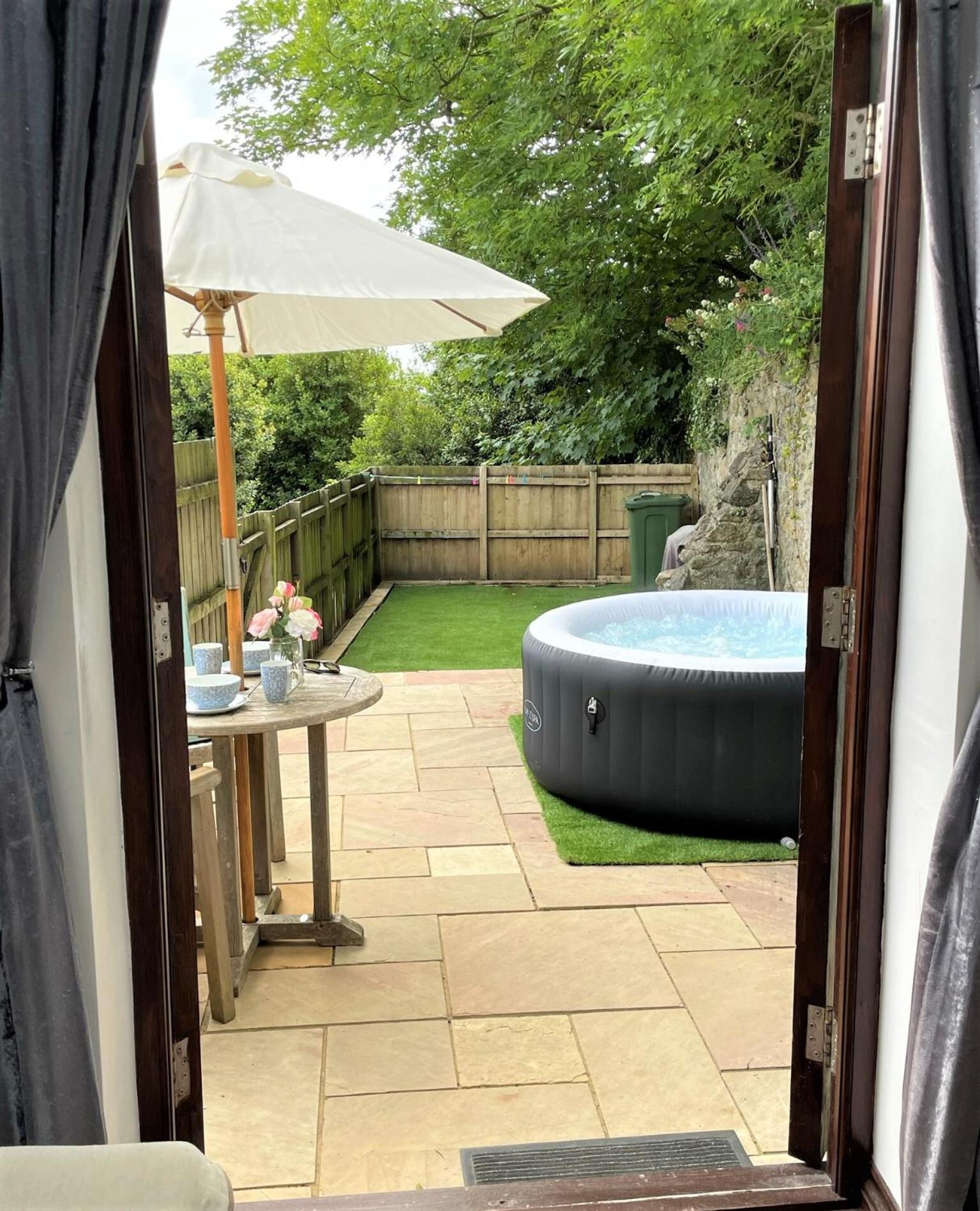 The Stables - Detached Cottage With Private Garden & Hot Tub St. Austell Exterior photo